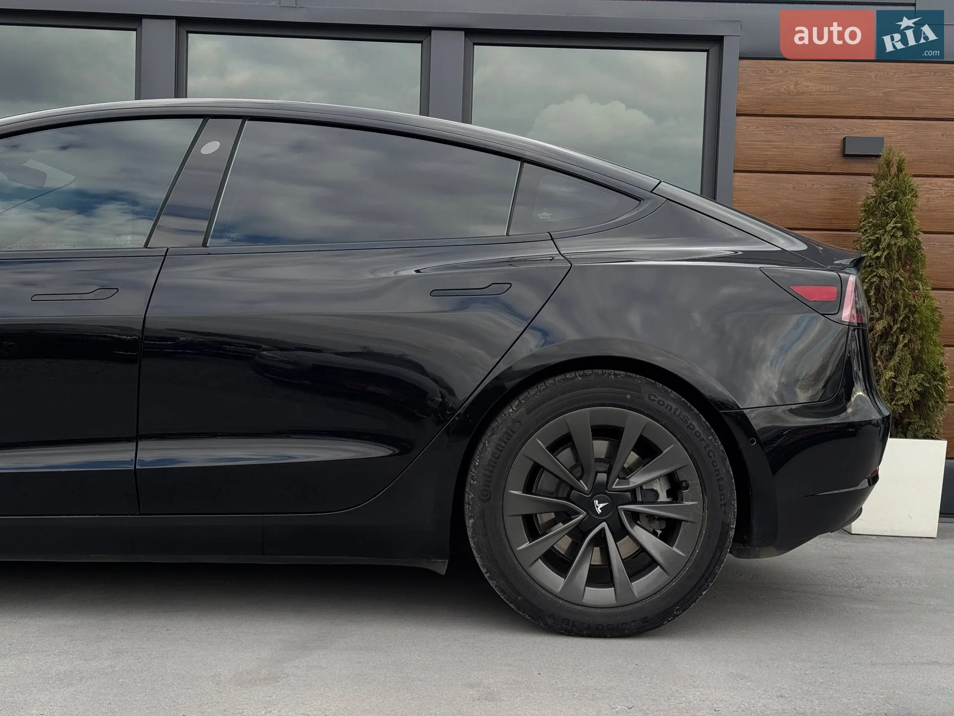 2022 Tesla Model 3 - мініатюра 13