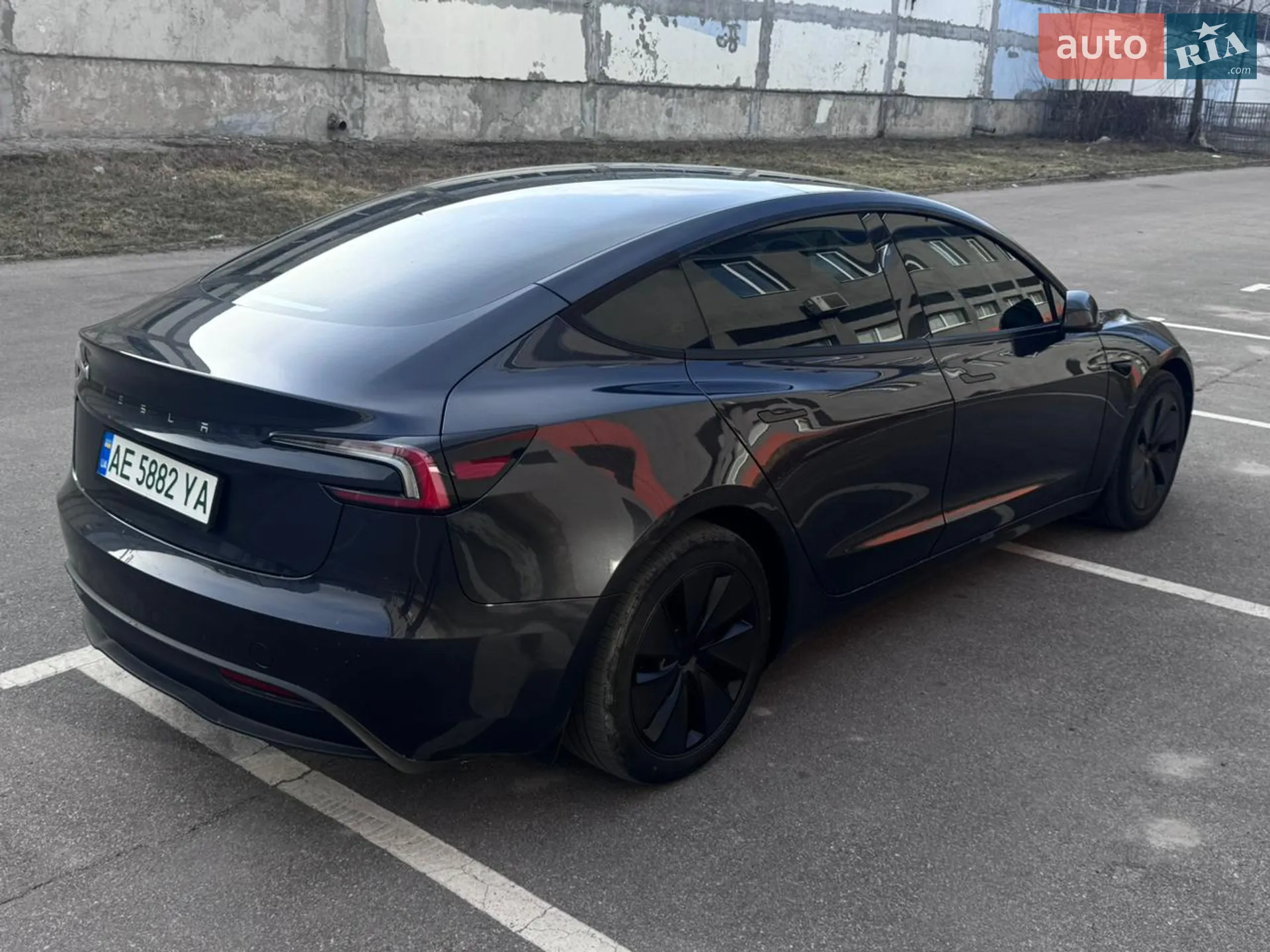 2024 Tesla Model 3 - мініатюра 3