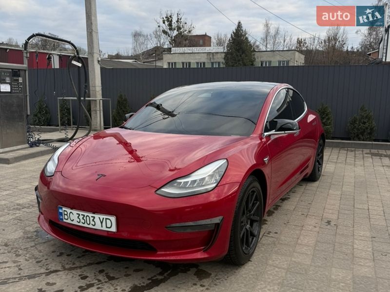2020 Tesla Model 3, VIN 5YJ3E1EB6LF710993:plate — фото 1 (autoria)