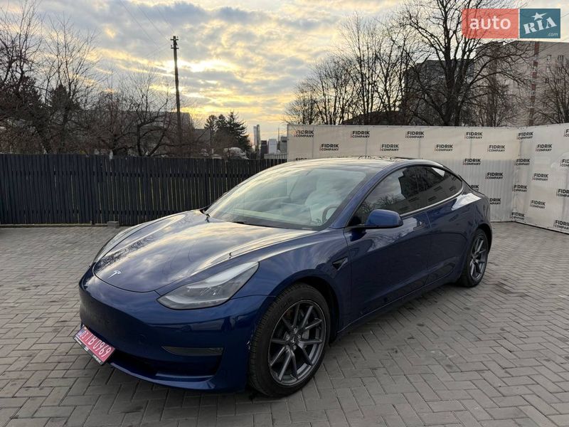Седан Tesla Model 3 2021 в Луцьку фото 2 Седан Tesla Model 3 2021 в Луцьку