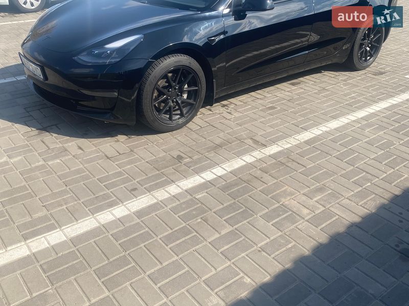 Седан Tesla Model 3 2021 в Софіївській Борщагівці