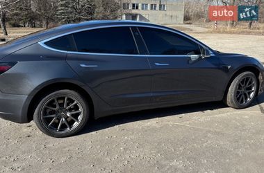 Седан Tesla Model 3 2019 в Харькове фото 4 Седан Tesla Model 3 2019 в Харькове