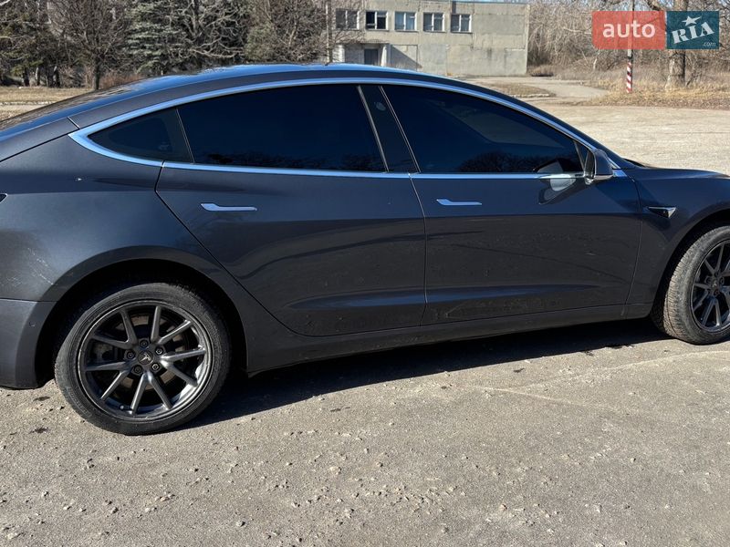 Седан Tesla Model 3 2019 в Харькове фото 4 Седан Tesla Model 3 2019 в Харькове