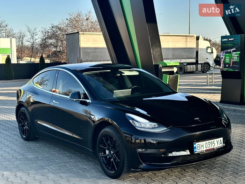 Седан Tesla Model 3 2019 в Одессе фото 2 Седан Tesla Model 3 2019 в Одессе