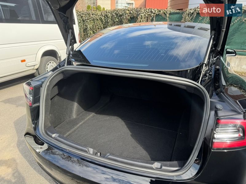 Седан Tesla Model 3 2019 в Одессе фото 38 Седан Tesla Model 3 2019 в Одессе