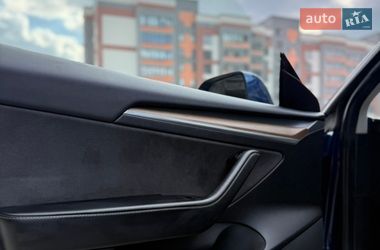 Седан Tesla Model 3 2021 в Тернополе