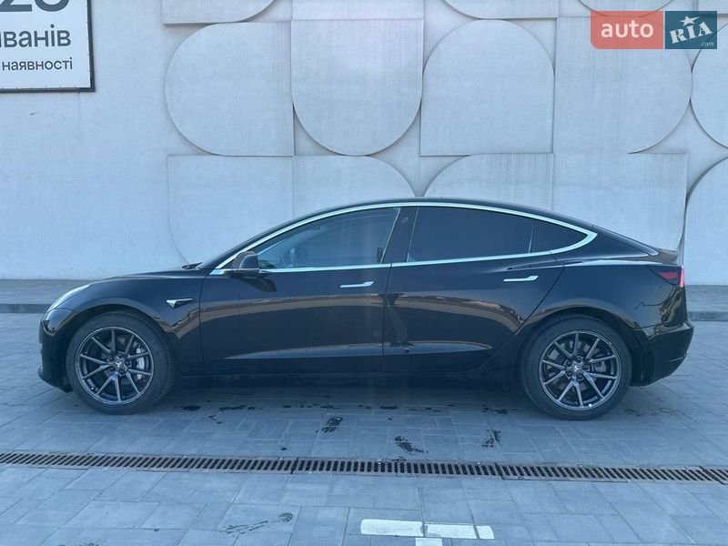 Седан Tesla Model 3 2019 в Луцке фото 7 Седан Tesla Model 3 2019 в Луцке