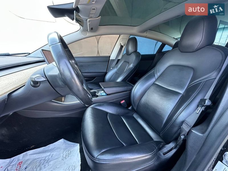 Седан Tesla Model 3 2019 в Луцке фото 8 Седан Tesla Model 3 2019 в Луцке
