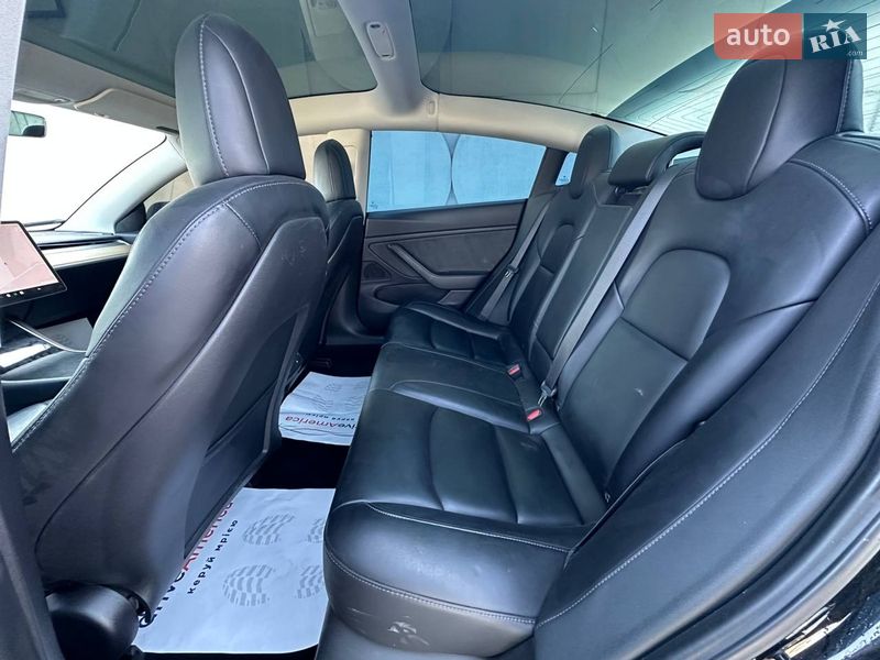 Седан Tesla Model 3 2019 в Луцке фото 9 Седан Tesla Model 3 2019 в Луцке