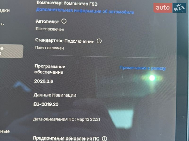 Седан Tesla Model 3 2021 в Львове