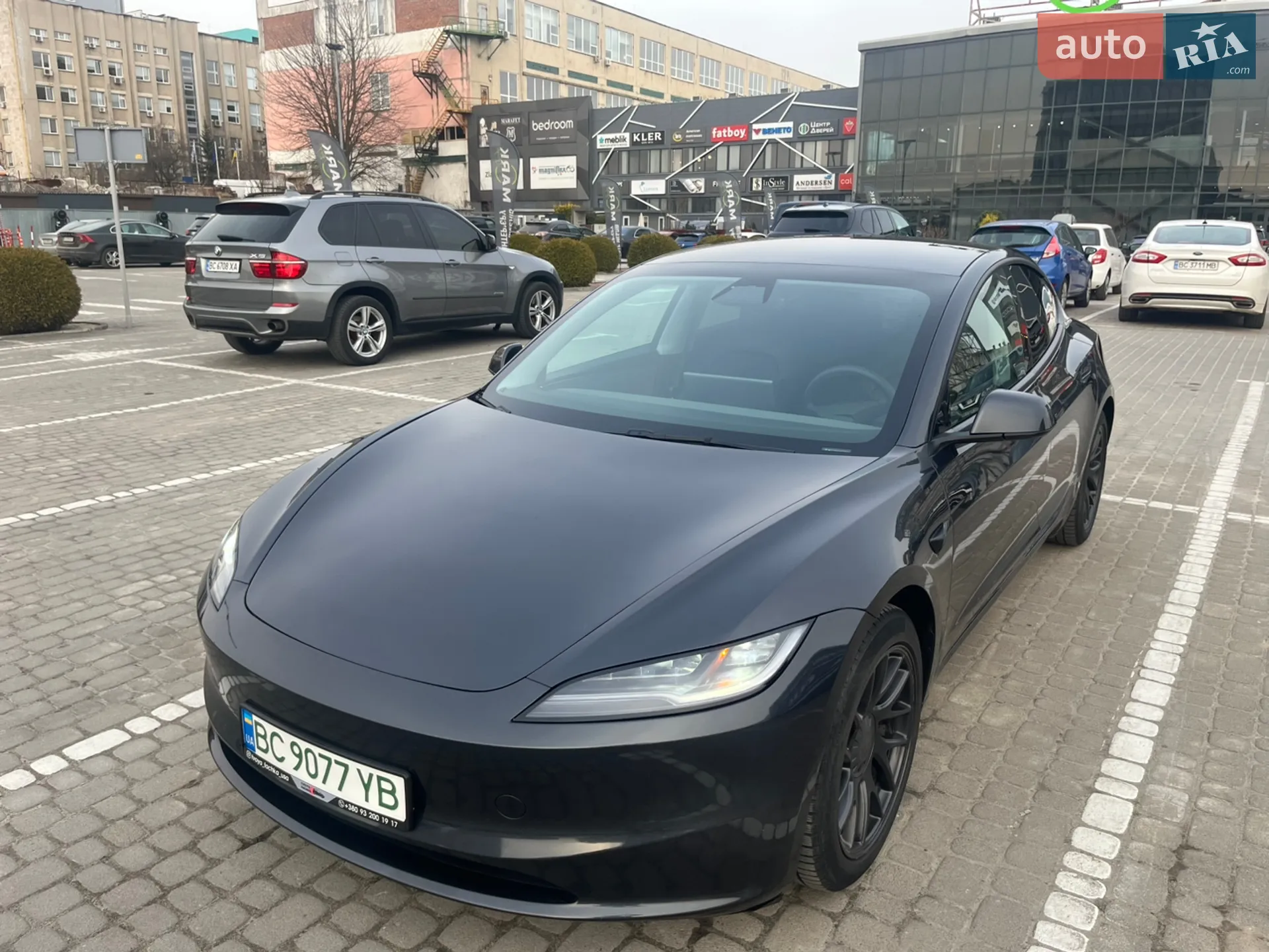 2024 Tesla Model 3 - мініатюра 3