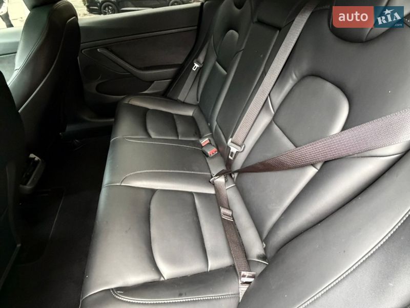 Седан Tesla Model 3 2021 в Киеве фото 10 Седан Tesla Model 3 2021 в Киеве