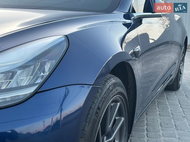 Седан Tesla Model 3 2018 в Козельщине фото 15 Седан Tesla Model 3 2018 в Козельщине