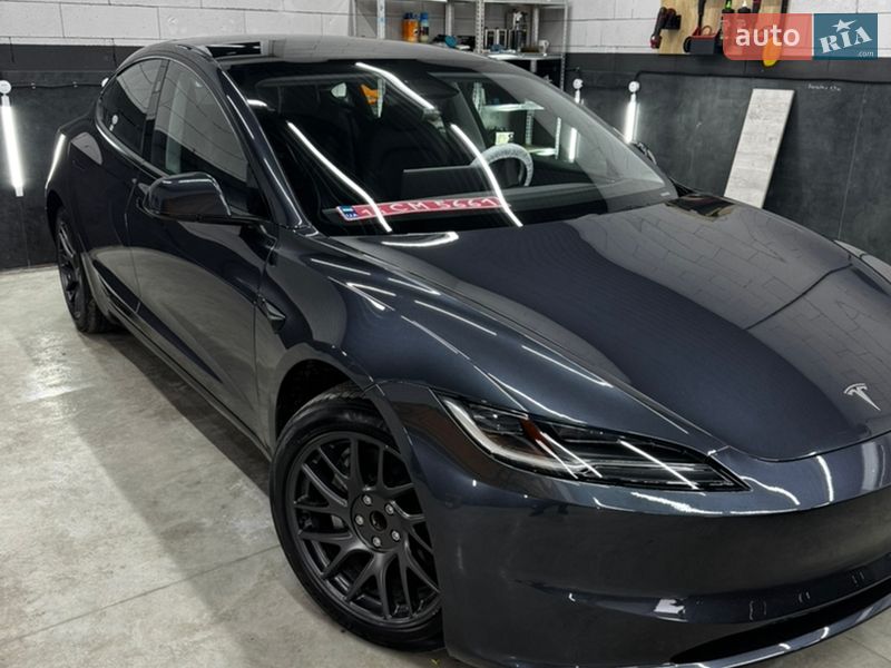 Седан Tesla Model 3 2024 в Костопілі фото 28 Седан Tesla Model 3 2024 в Костопілі