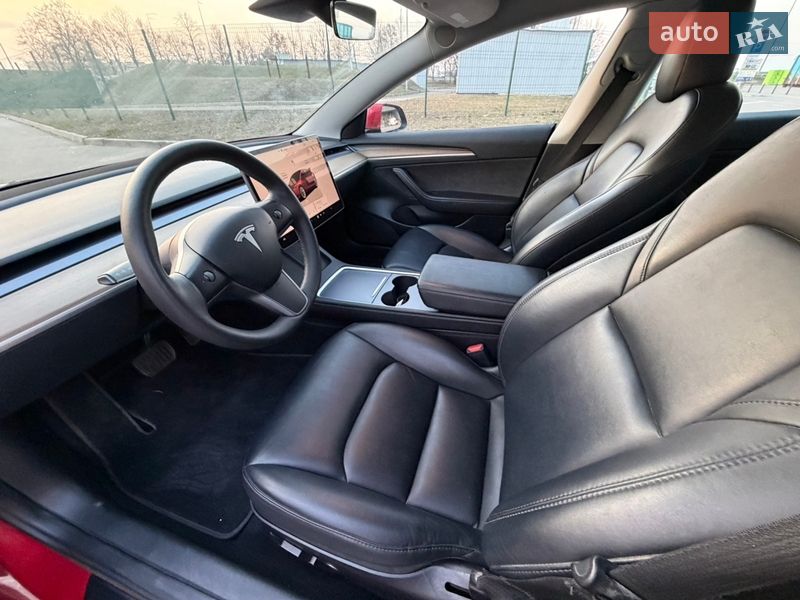 Седан Tesla Model 3 2022 в Києві