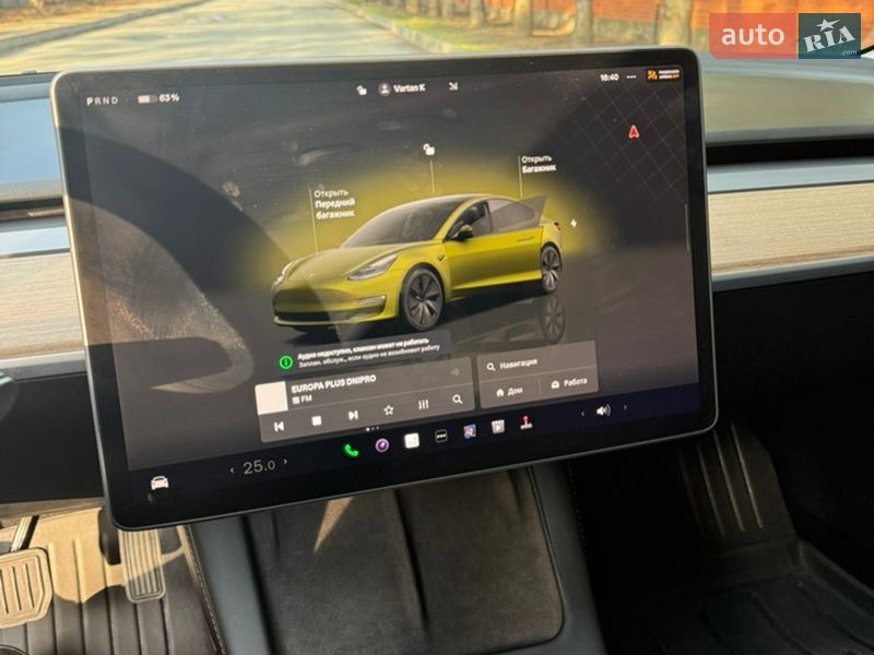 Седан Tesla Model 3 2022 в Дніпрі