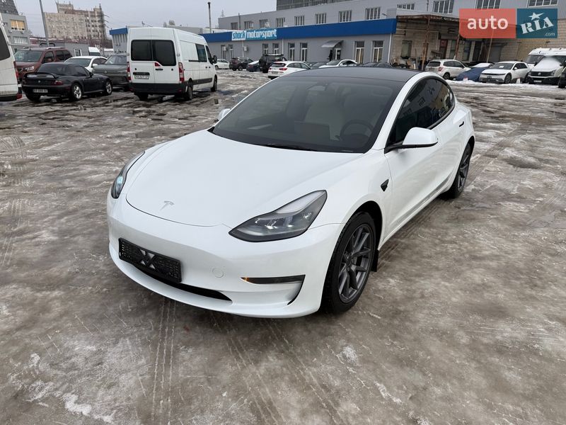 Седан Tesla Model 3 2023 в Києві фото 5 Седан Tesla Model 3 2023 в Києві