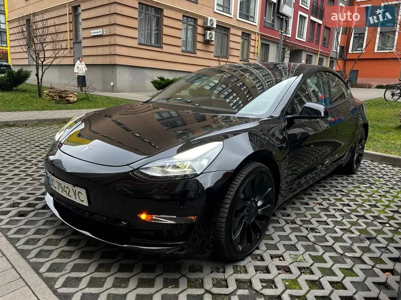 Tesla Model 3