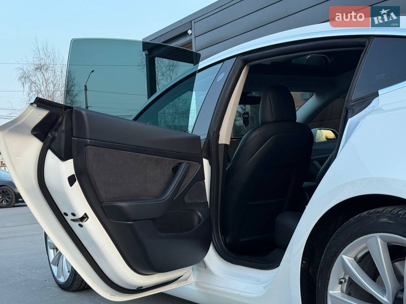 Седан Tesla Model 3 2020 в Ровно фото 33 Седан Tesla Model 3 2020 в Ровно