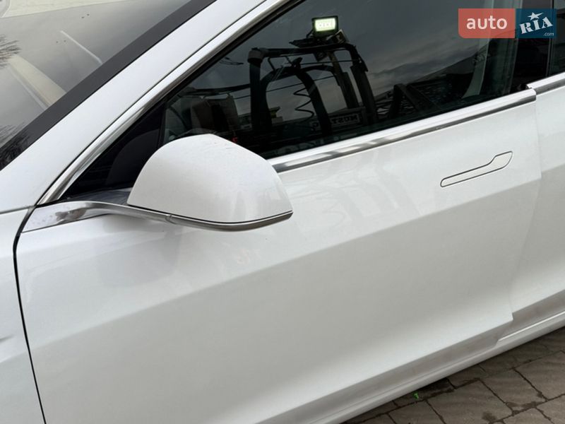 Седан Tesla Model 3 2020 в Тернополе фото 6 Седан Tesla Model 3 2020 в Тернополе