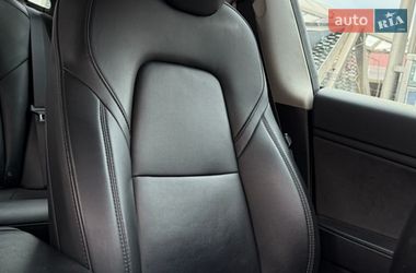 Седан Tesla Model 3 2020 в Тернополе