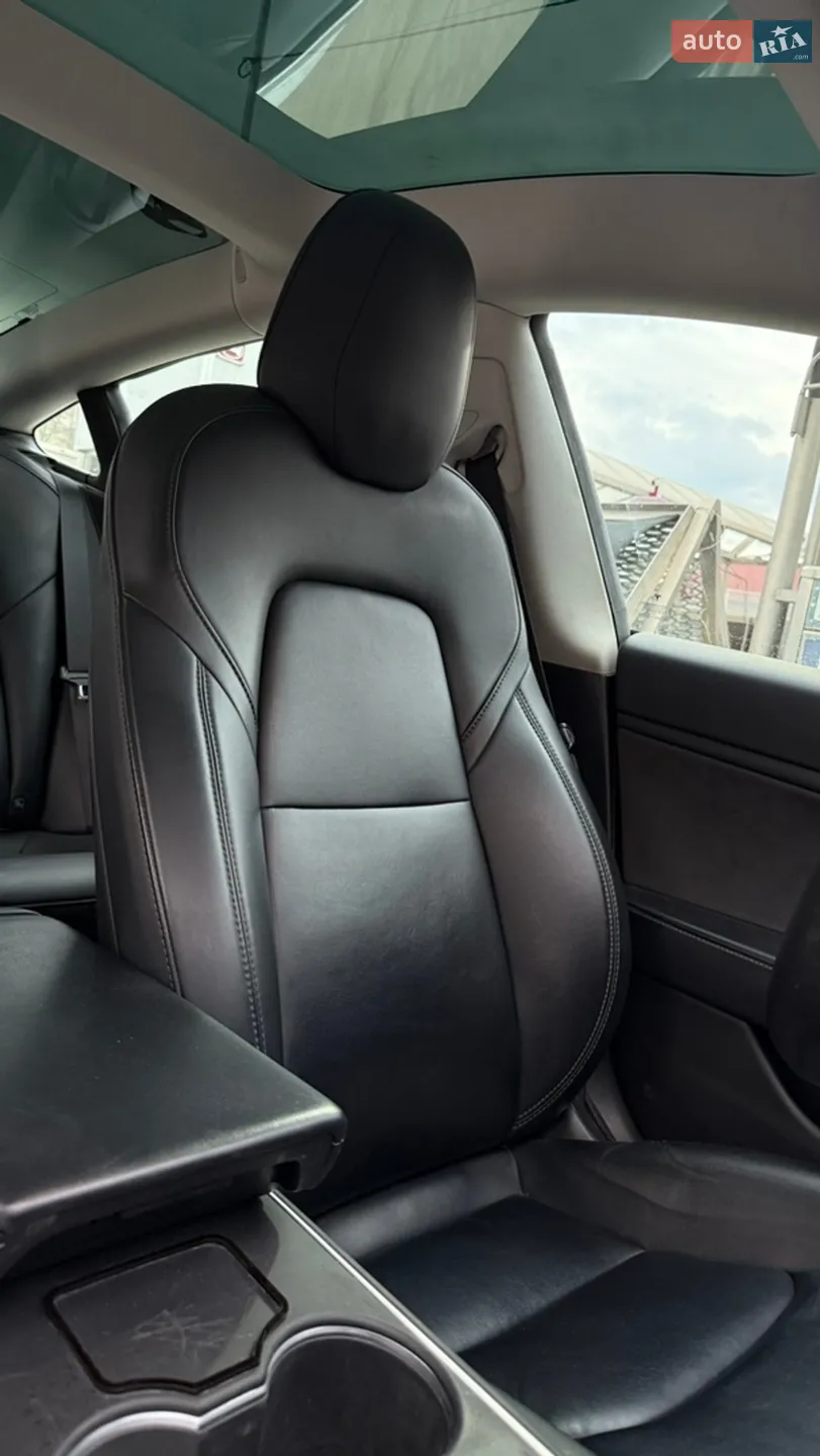 2020 Tesla Model 3 - мініатюра 13
