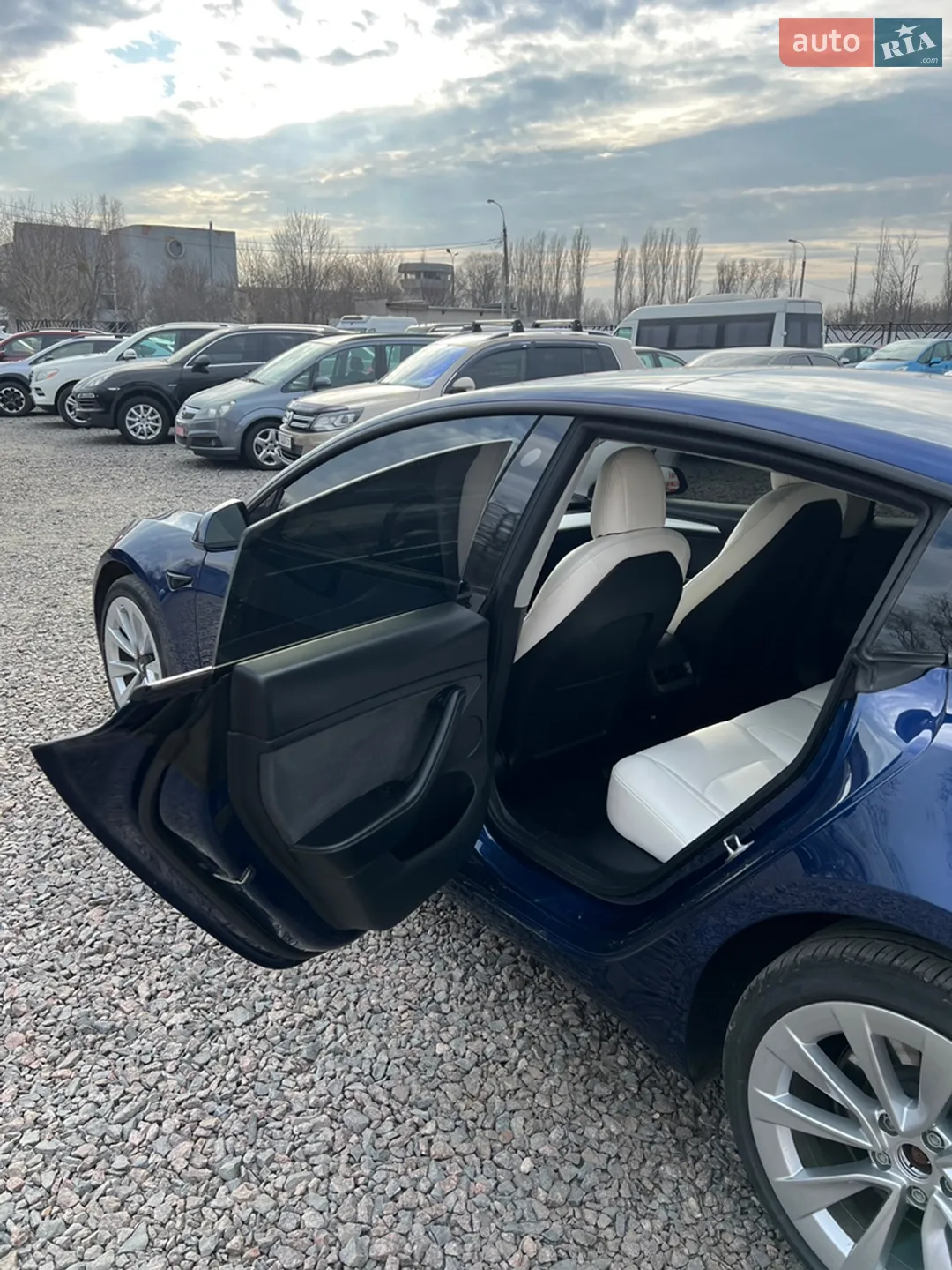 2021 Tesla Model 3 - мініатюра 16