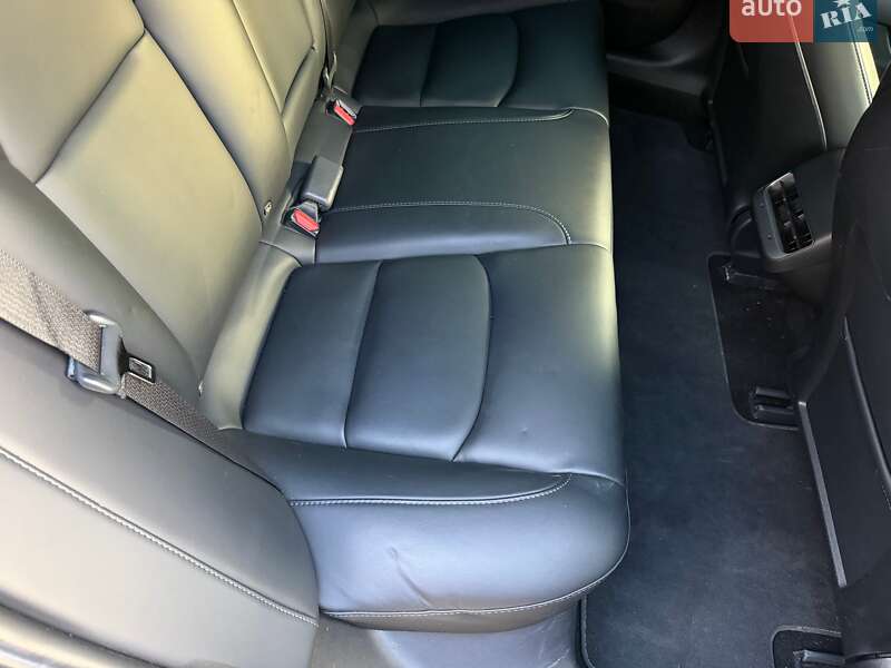 Седан Tesla Model 3 2022 в Киеве фото 24 Седан Tesla Model 3 2022 в Киеве