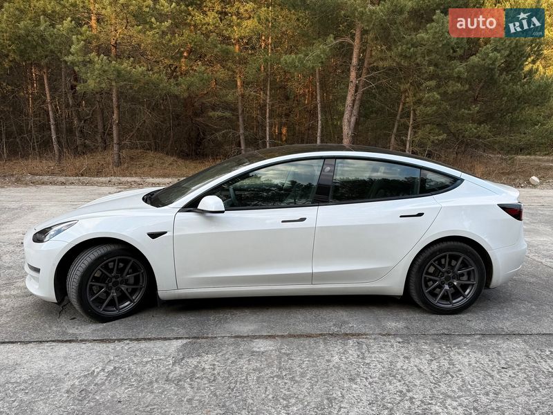 Седан Tesla Model 3 2021 в Ровно фото 3 Седан Tesla Model 3 2021 в Ровно