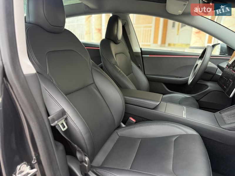 Седан Tesla Model 3 2024 в Тернополе фото 28 Седан Tesla Model 3 2024 в Тернополе