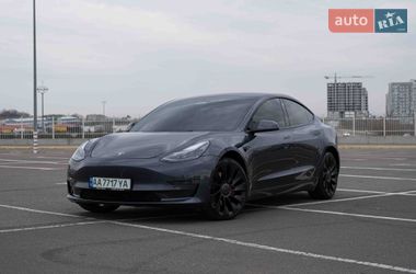 Седан Tesla Model 3 2022 в Одессе