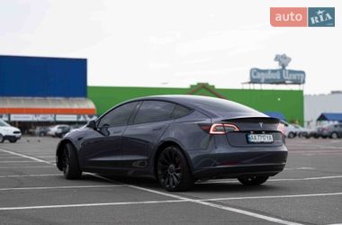 Седан Tesla Model 3 2022 в Одессе