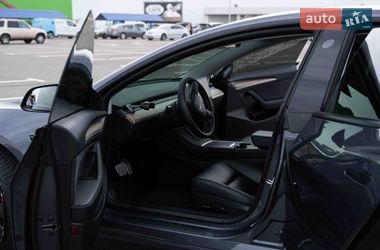 Седан Tesla Model 3 2022 в Одессе