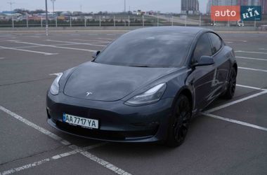 Седан Tesla Model 3 2022 в Одессе
