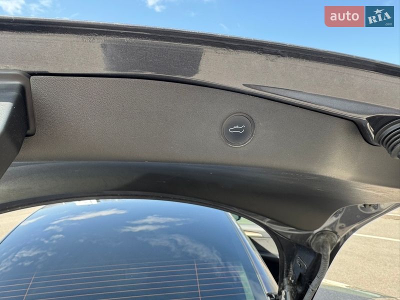 Седан Tesla Model 3 2022 в Києві фото 12 Седан Tesla Model 3 2022 в Києві