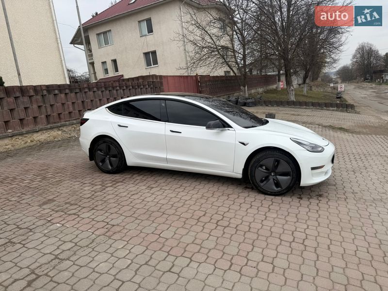 Седан Tesla Model 3 2019 в Тернополі фото 7 Седан Tesla Model 3 2019 в Тернополі