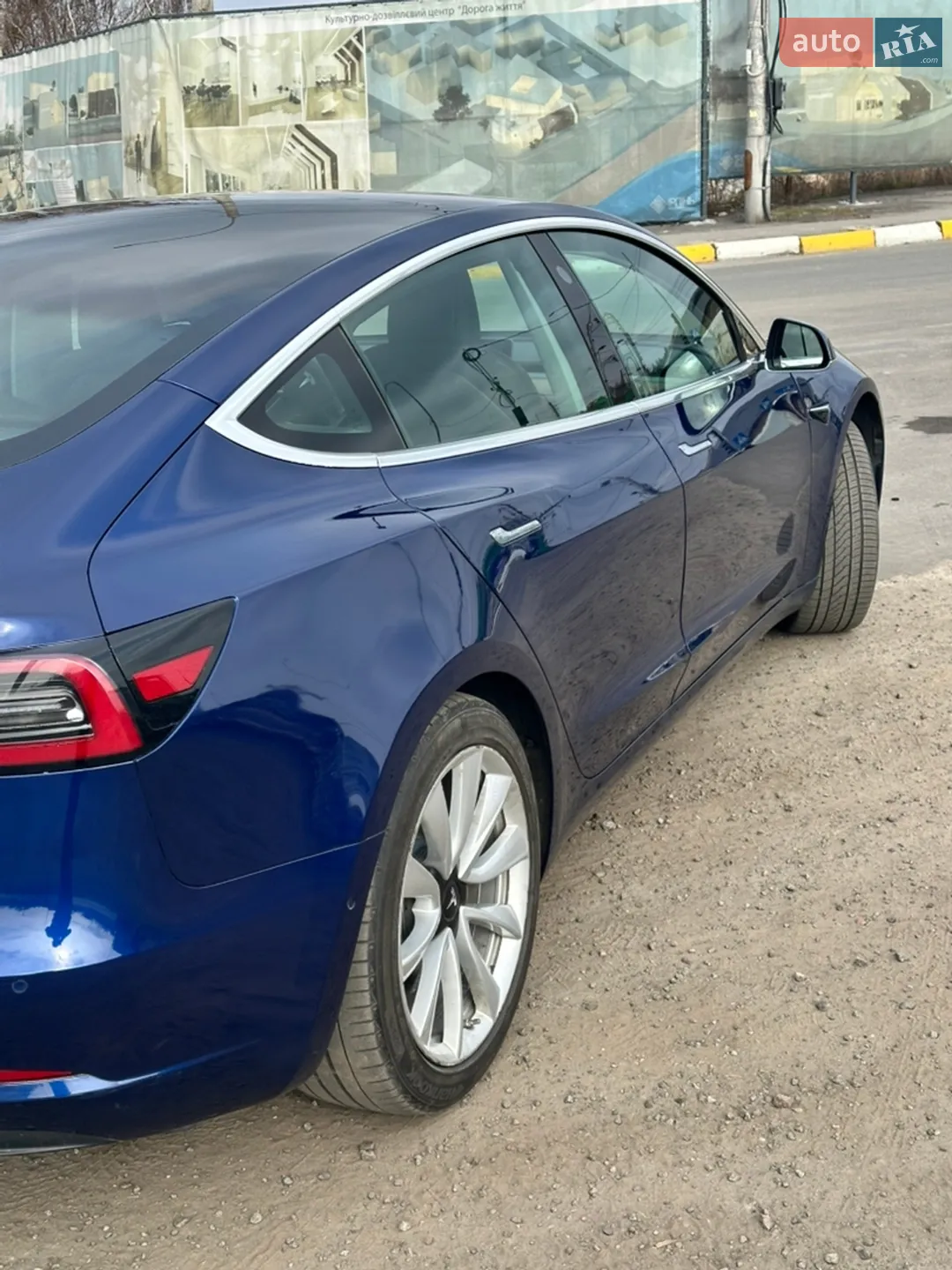 2019 Tesla Model 3 - мініатюра 5