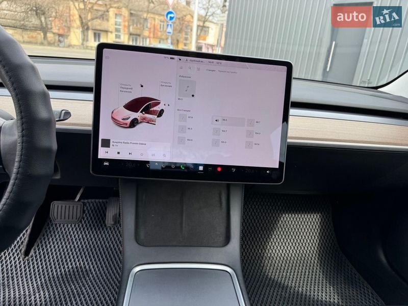 Седан Tesla Model 3 2021 в Одесі