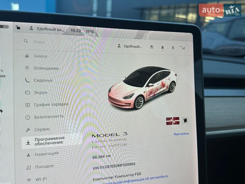 Седан Tesla Model 3 2021 в Киеве