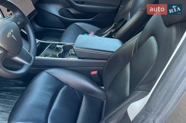 Седан Tesla Model 3 2019 в Черновцах фото 8 Седан Tesla Model 3 2019 в Черновцах