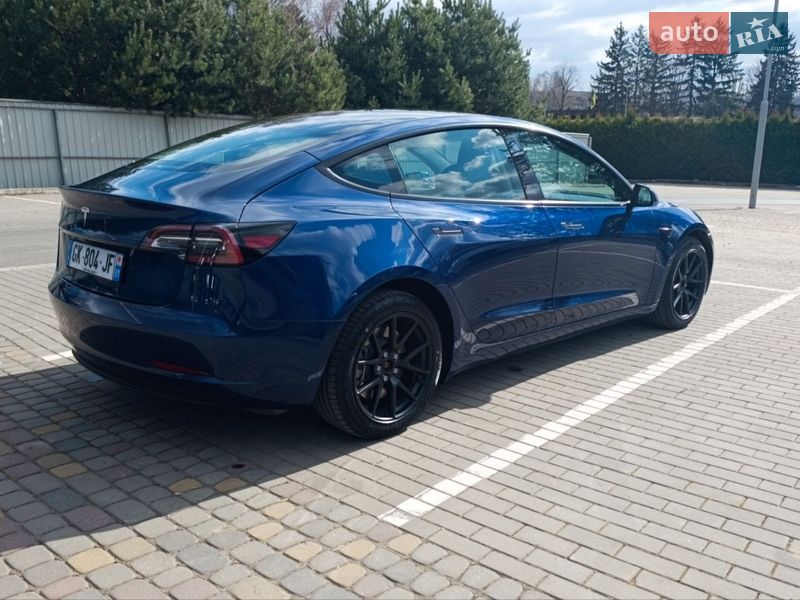 Седан Tesla Model 3 2022 в Луцке фото 11 Седан Tesla Model 3 2022 в Луцке