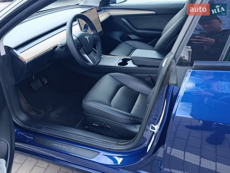 Седан Tesla Model 3 2022 в Луцке фото 42 Седан Tesla Model 3 2022 в Луцке