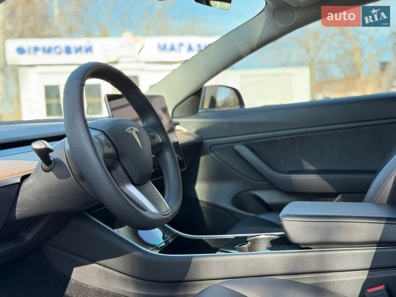 Седан Tesla Model 3 2020 в Лубнах фото 34 Седан Tesla Model 3 2020 в Лубнах