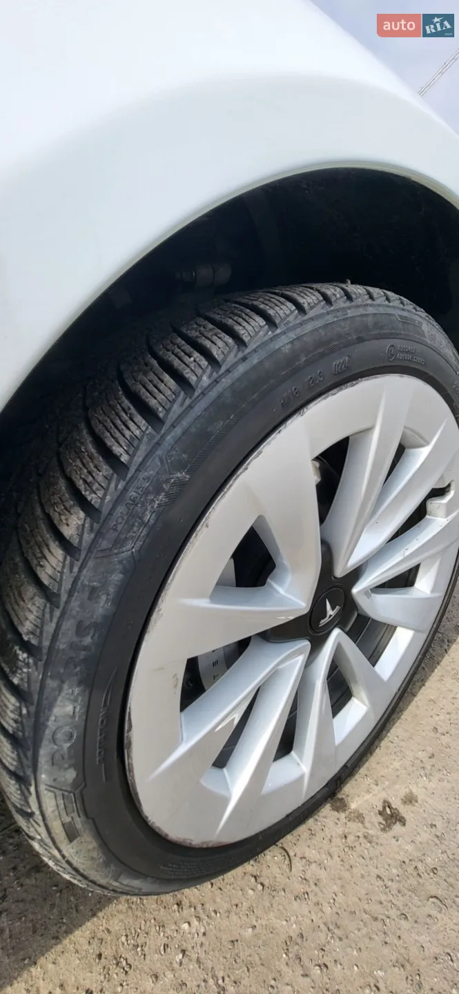 2021 Tesla Model 3 - мініатюра 4