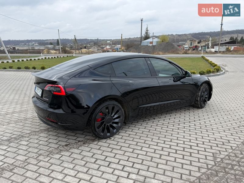 Седан Tesla Model 3 2022 в Золочеве фото 11 Седан Tesla Model 3 2022 в Золочеве