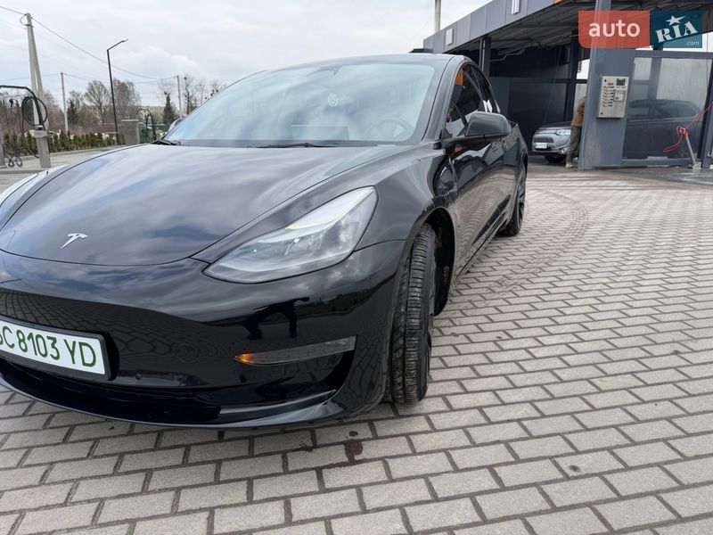 Седан Tesla Model 3 2022 в Золочеве фото 16 Седан Tesla Model 3 2022 в Золочеве