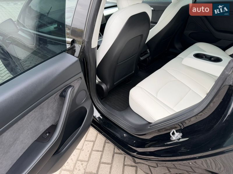 Седан Tesla Model 3 2022 в Золочеве фото 26 Седан Tesla Model 3 2022 в Золочеве