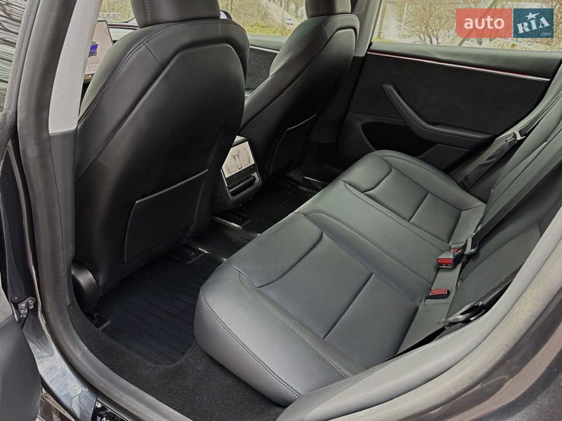 Седан Tesla Model 3 2024 в Кропивницком фото 28 Седан Tesla Model 3 2024 в Кропивницком