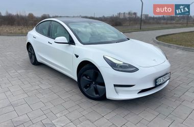 Седан Tesla Model 3 2021 в Здолбуніві