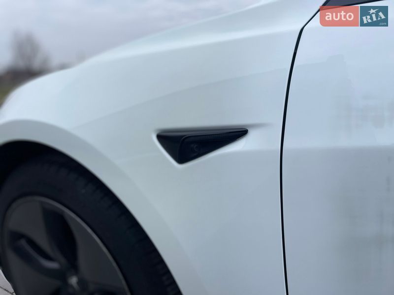 Седан Tesla Model 3 2021 в Здолбунове фото 18 Седан Tesla Model 3 2021 в Здолбунове